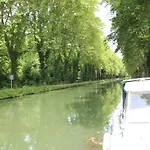 Nuit A Quai Sur Notre Vedette! Chauffee ! Meilhan-sur-Garonne