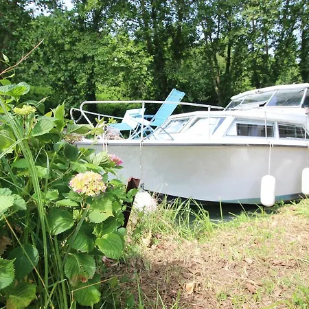 Nuit A Quai Sur Notre Vedette! Botel Meilhan-sur-Garonne
